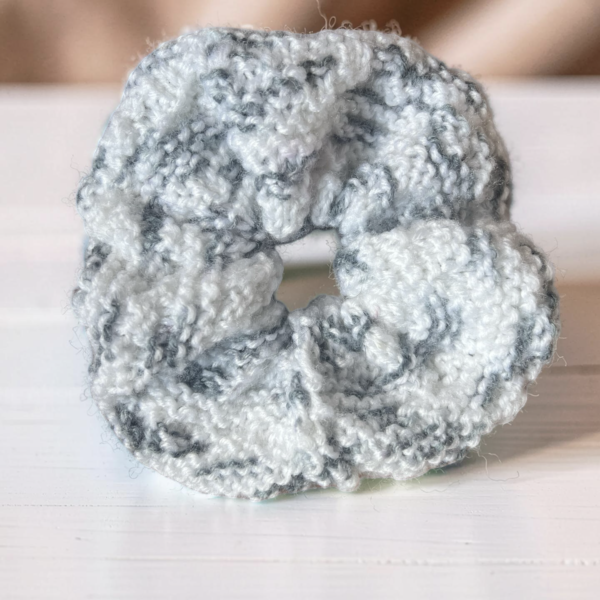 Made by Tania - Natural Fibre Scrunchie